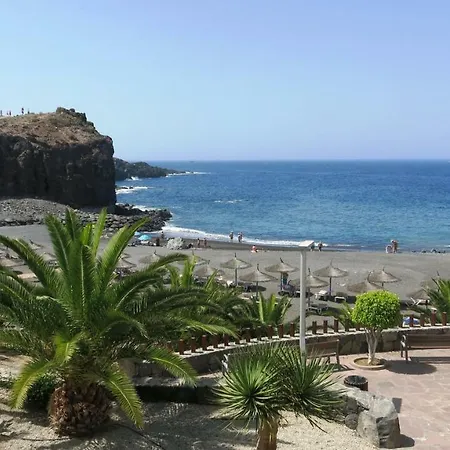 100 Meters From The Ocean Apartment Callao Salvaje Exterior photo